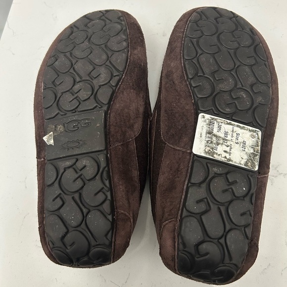 UGG Shoes Mens 9 Ascot Casual Shearling Moccasins Slippers Brown Barely Used - Picture 5 of 6